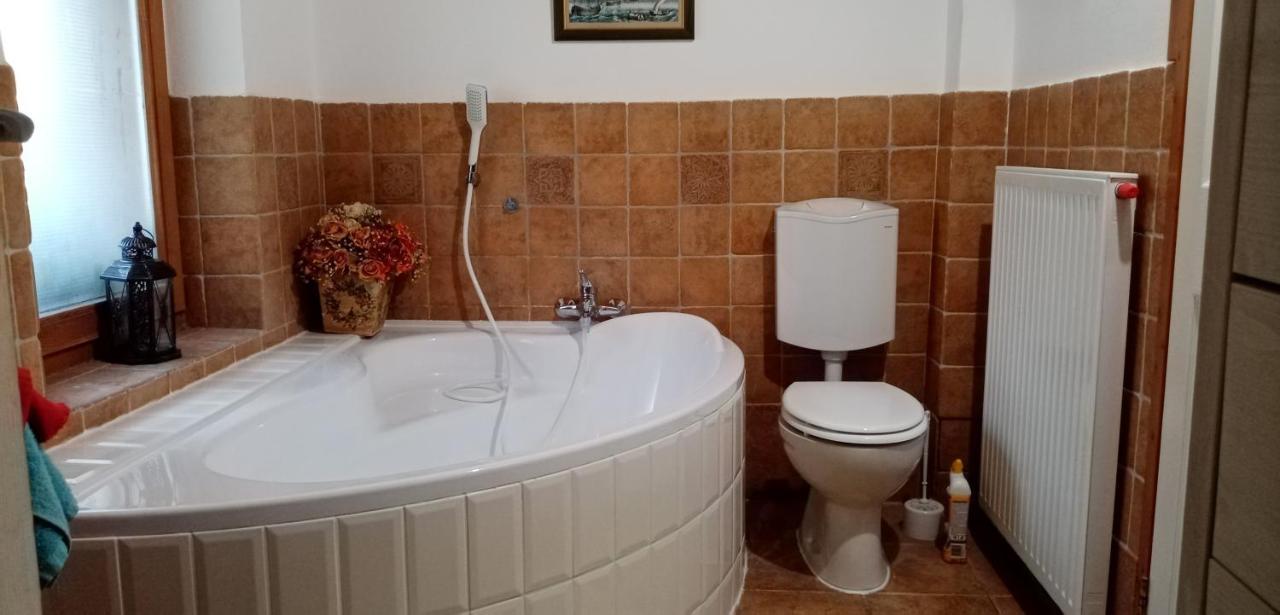Negy Evszak Apartmanhaz Zalakaros Exterior photo